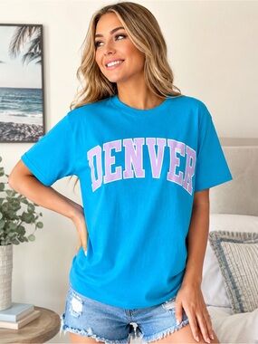 Sugar Flower Denver Graphic Tee size Small NWT